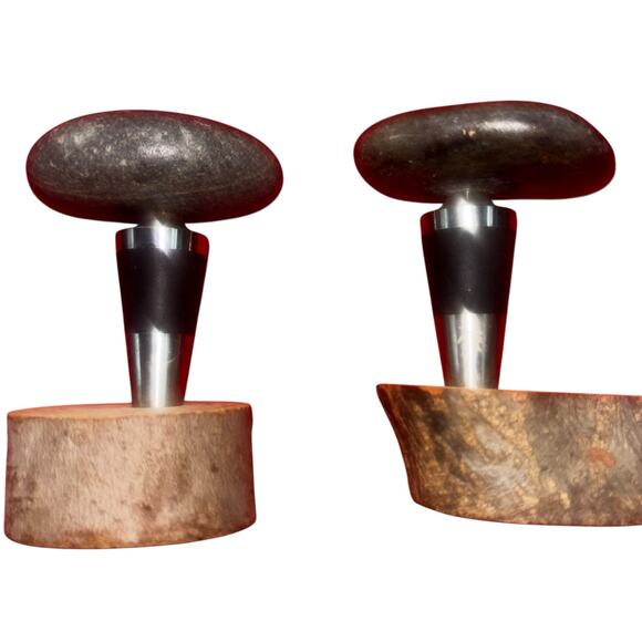 Pair of Natural Stone Wine Stoppers Handcrafted by Sea Stones 2003 New England - Picture 2 of 7